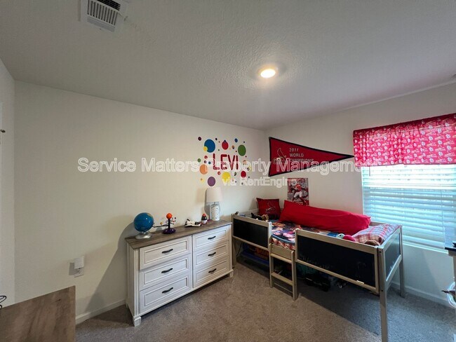 Building Photo - 4335 Jitterbug St