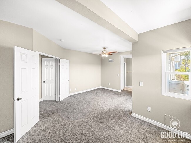 Building Photo - Modern 2-Story Split-Level Home with Commu...