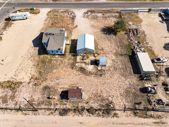 Building Photo - 3519 N Northstar Ave