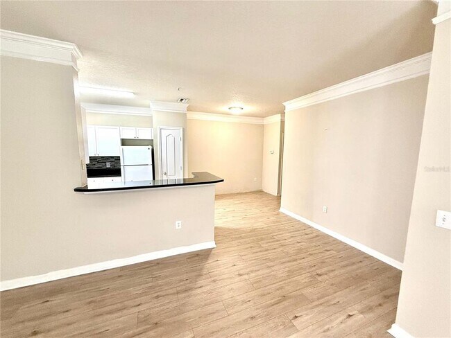 Building Photo - 8842 Villa View Cir