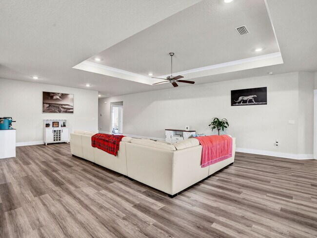 Building Photo - 3962 Whitetail Ln