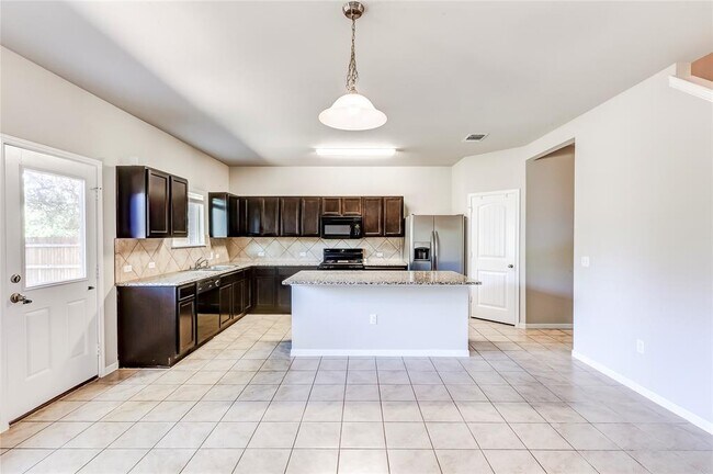 Building Photo - 1710 Atlantica St