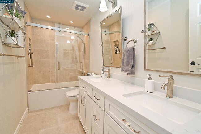 Building Photo - 800 Beaver Creek Ct