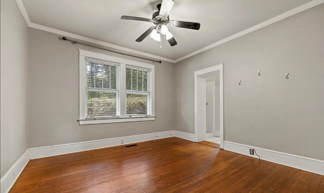 Building Photo - 401 S Franklin Dr