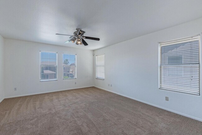 Building Photo - 17856 W Watson Ln