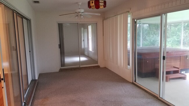 Building Photo - 5290 SW 89th Pl