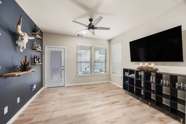 Building Photo - 15850 Black Grouse Dr