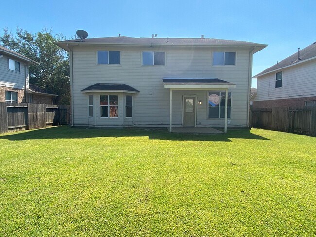 Building Photo - 907 Christopher Ln