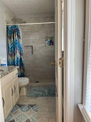 Building Photo - 20 Sunrise Cir