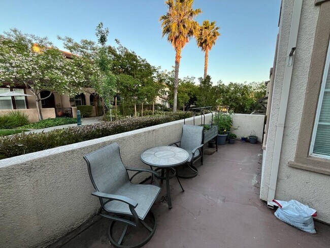 Building Photo - 2270 Bell Flower Ln