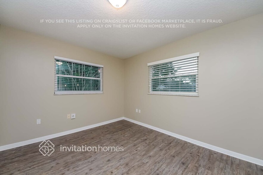 Building Photo - 8140 Caraway Dr