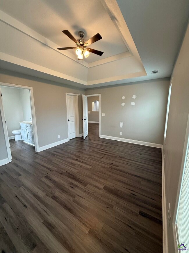 Building Photo - 109 Ellington Ct