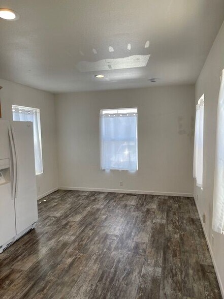 Building Photo - 3750 Santa Rosa Ave