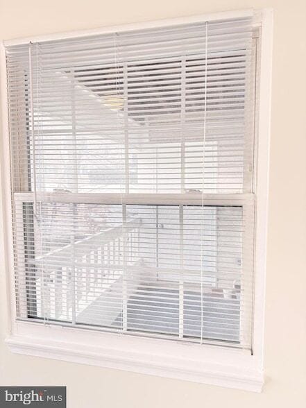 Building Photo - 37 Wickham Ct