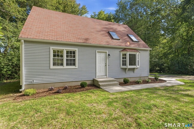 Building Photo - 210 Springbrook Rd