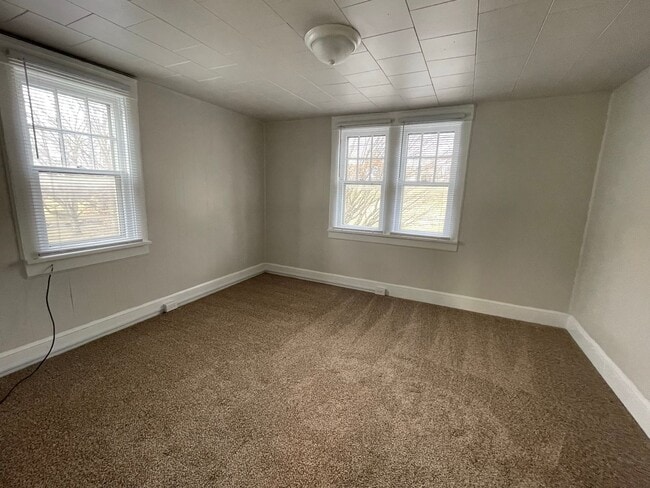 Building Photo - Nice two-story half duplex in Waynesboro, PA