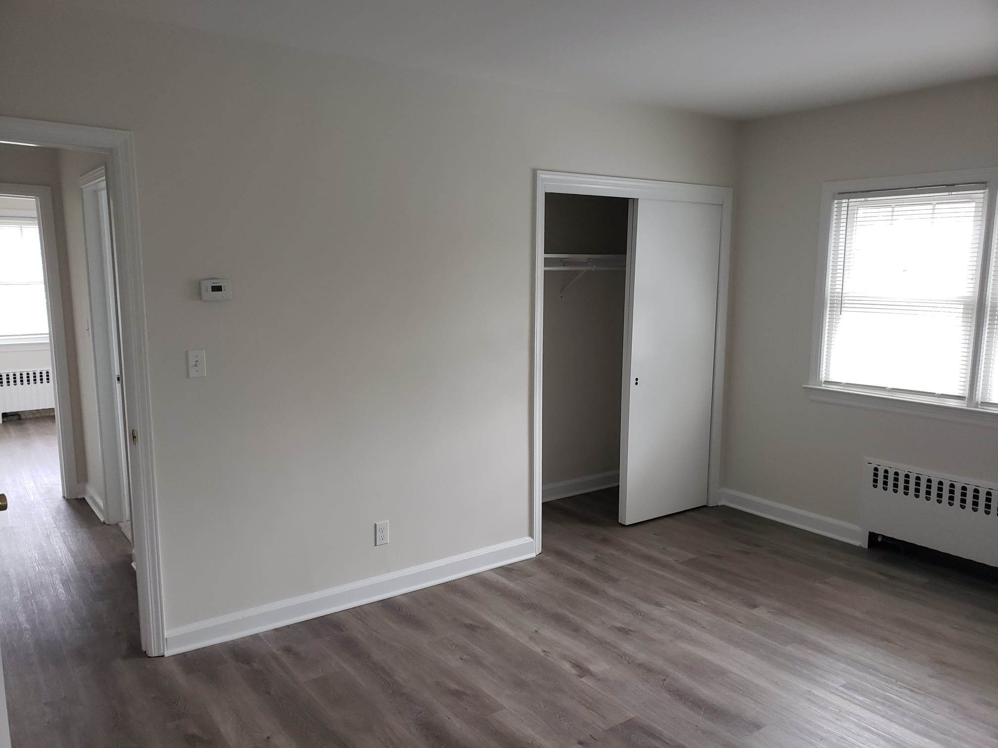 Building Photo - 10 Highland Rd