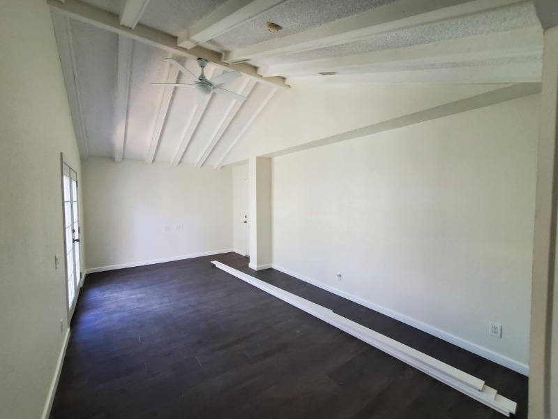 Building Photo - 26022 Fallbrook