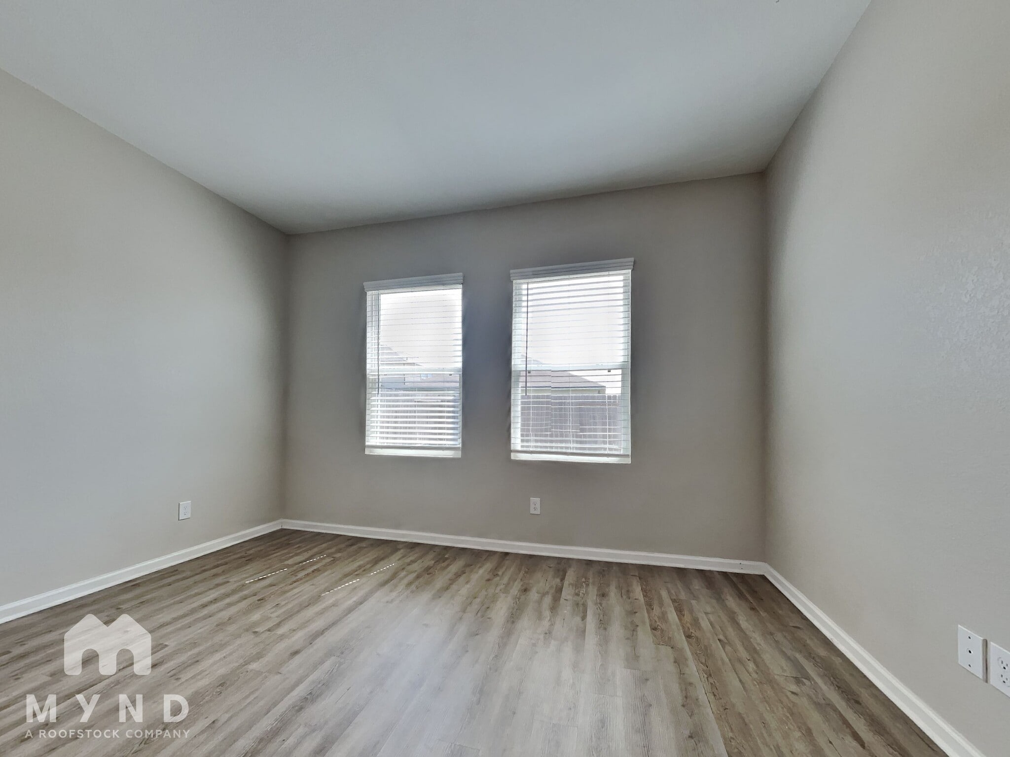 Building Photo - 1033 Water Oak Ln