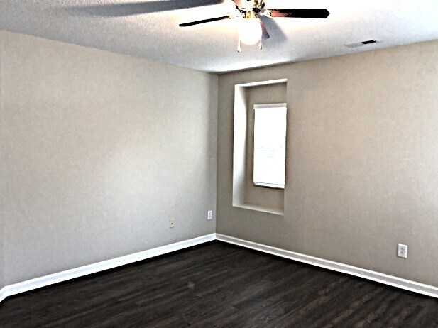 Building Photo - 2665 Pebble Meadow Ln