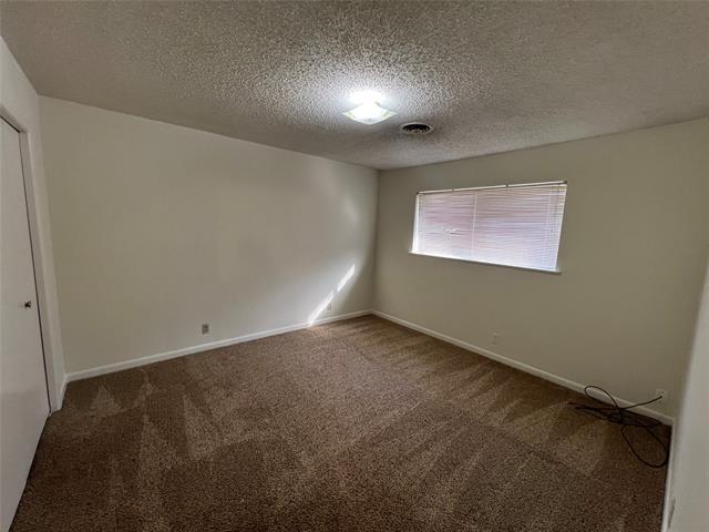 Building Photo - 2209 N Woods St