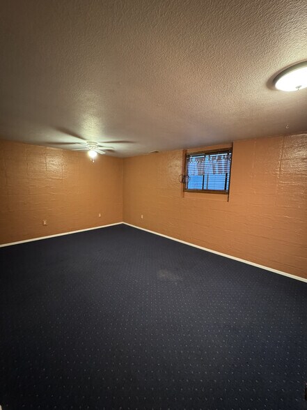 Living area - 1890 W 25th Ave