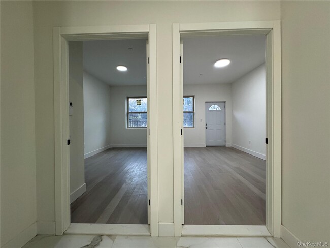 Building Photo - 101-12 Martense Ave