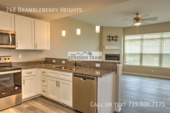 Building Photo - 748 Brambleberry Hts