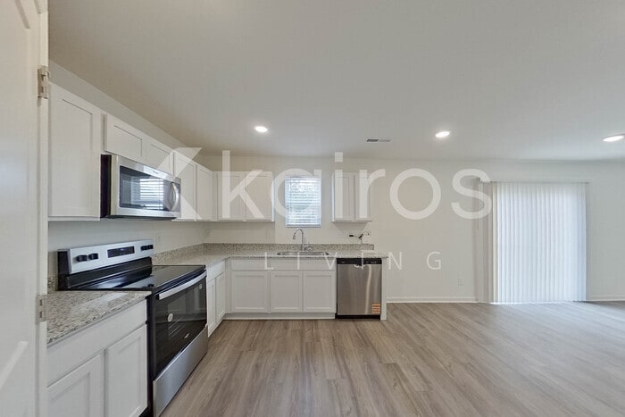 Building Photo - 7025 Peppermill Way