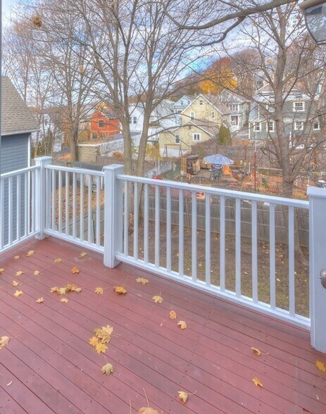 Building Photo - 14 Peterson Ter