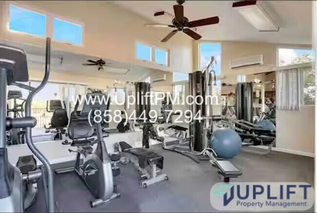 Building Photo - 5402 Balboa Arms Dr