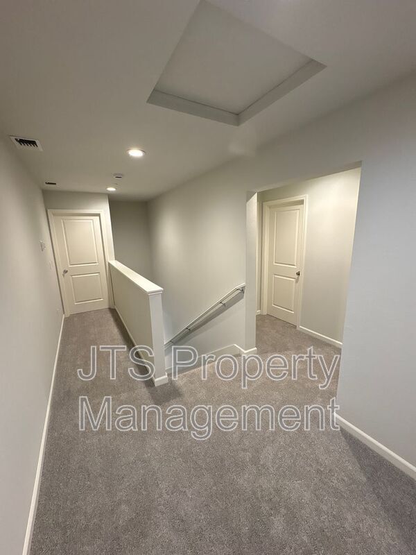 Building Photo - 47 Brookbay Way
