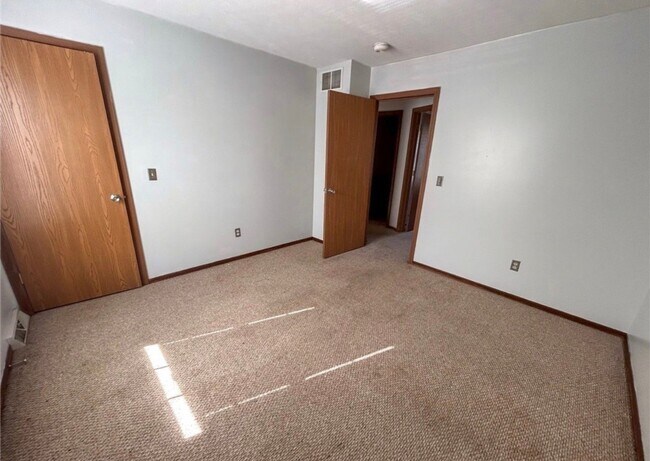 Building Photo - 3314 Woodland Trail