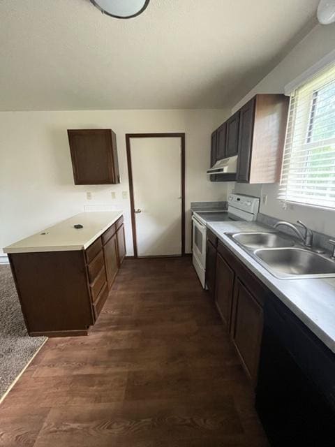 Building Photo - 1160 S Lincoln Ave