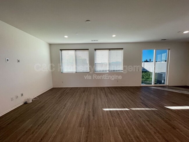 Building Photo - 1023 Haviture Wy