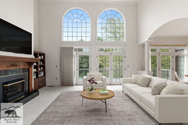 Building Photo - South AVL - Grand Residence in The Cotswol...