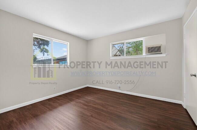 Building Photo - Charming 3-Bedroom Gem on Albatross Way - Cozy Living in Sacramento