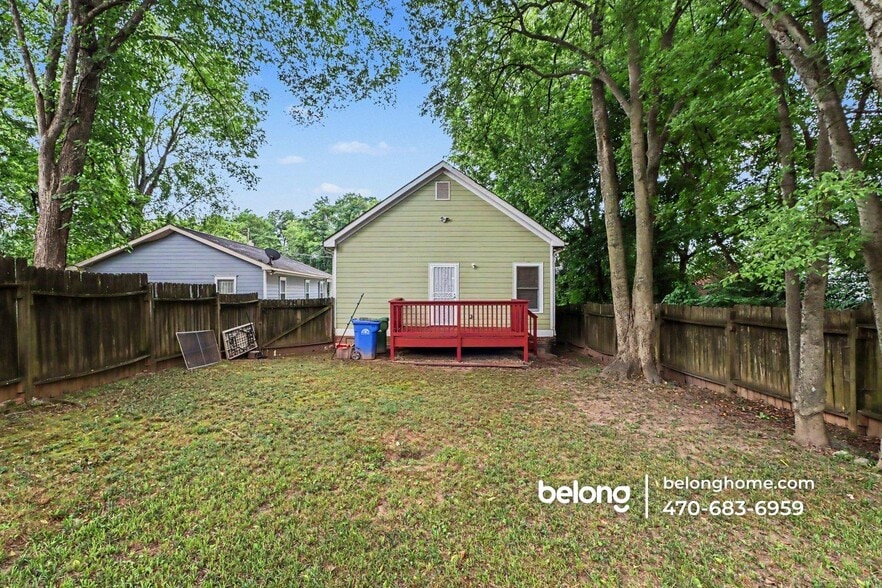 Building Photo - 711 Meldrum St NW