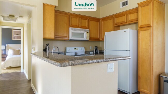 Building Photo - 8250 Vineyard Ave