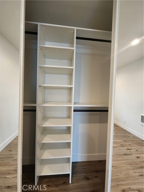 Building Photo - 120 S Francisca Ave