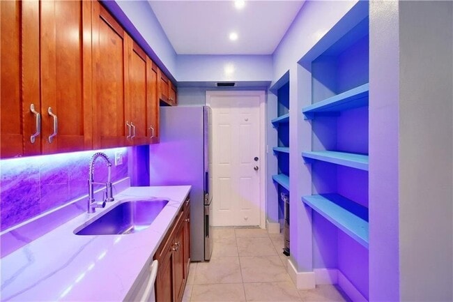 Building Photo - 4087 Coral Springs Dr