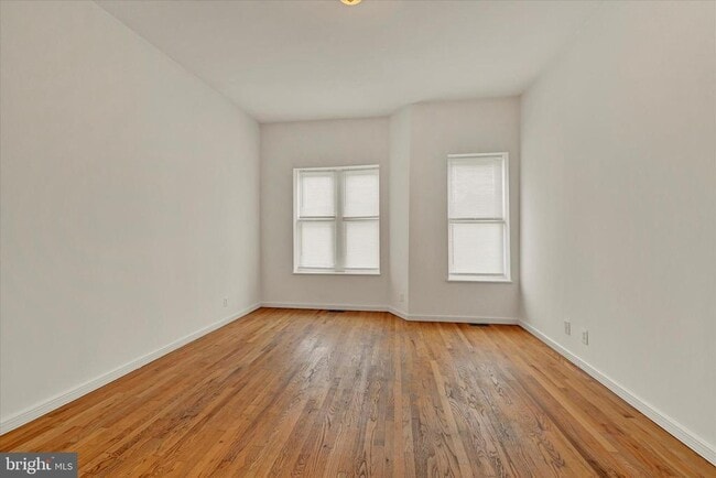 Building Photo - 221 E Lafayette Ave