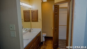 Building Photo - 923 Midnight Dr