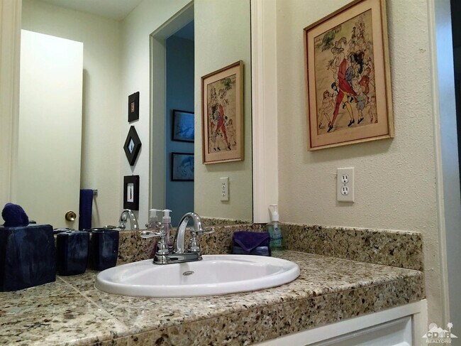 Building Photo - 47483 Marrakesh Dr