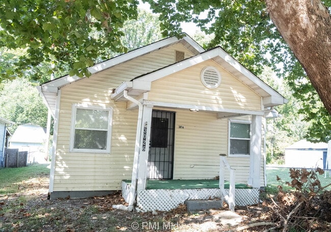 Primary Photo - 3026 S Rybolt Ave