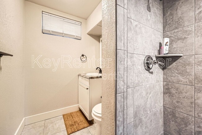 Building Photo - 10462 Carlile St