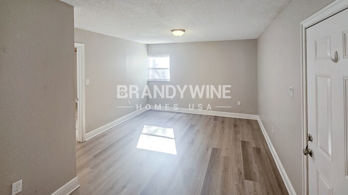 Building Photo - 1912 W Grace St