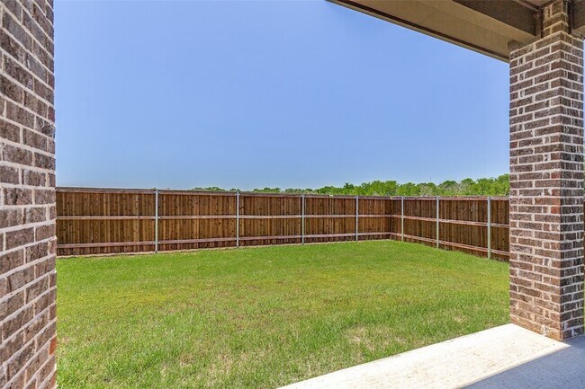 Building Photo - 9504 Longhorn Ln