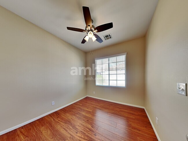 Building Photo - 7208 Rolling Shore Ct