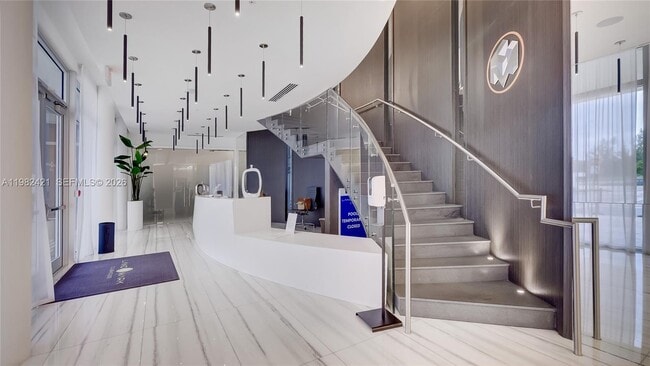 Building Photo - 6630 NW 104th Path